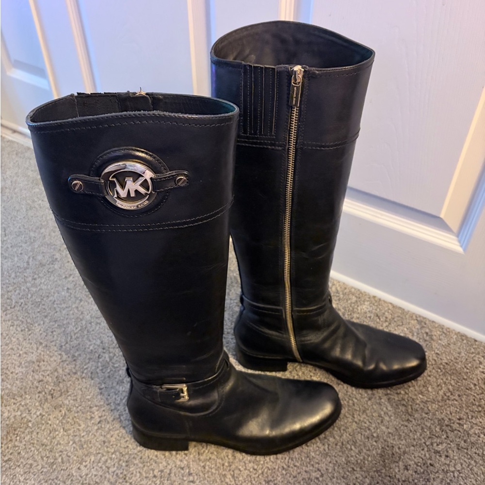 Michael Kors Black Tall Leather Healed Zip Up Boots & Gold Accents Size 8 NWOB - Picture 12 of 13